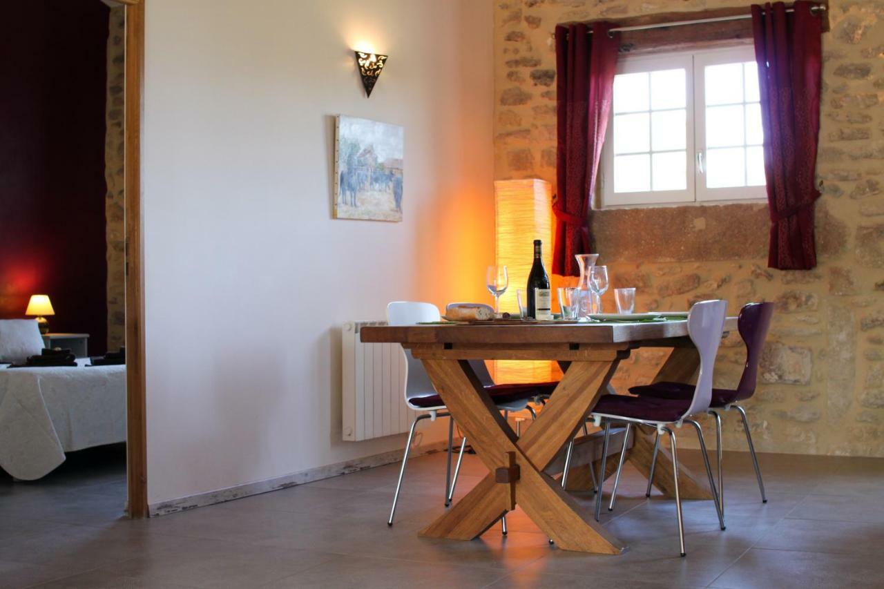 Mas De La Rivoire B&B Villevieille Exterior photo